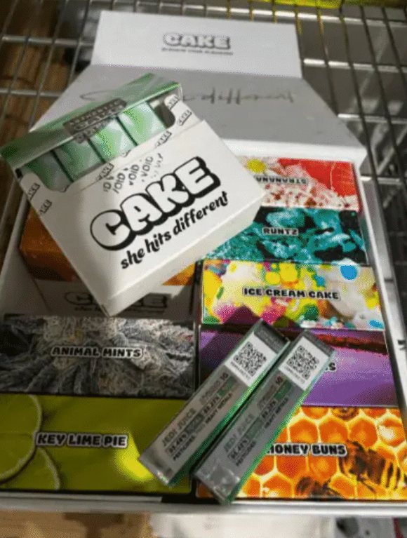 uk Cake she hits diferent 1G